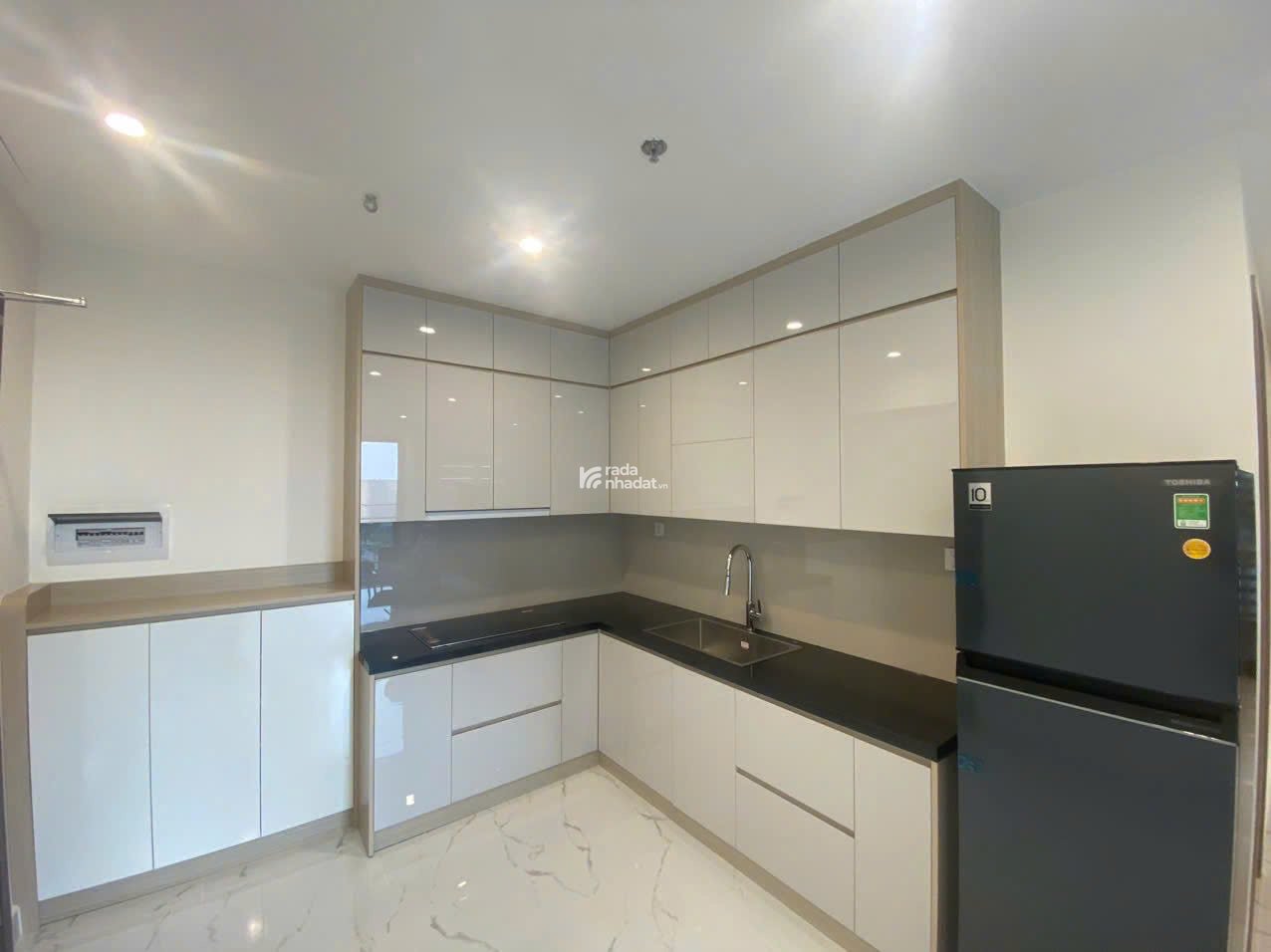 FULL NỘI THẤT -  CHO THUÊ CĂN HỘ 2PN2WC TẠI THE BEVERLY SOLARI -  VINHOMES GRAND PARK
