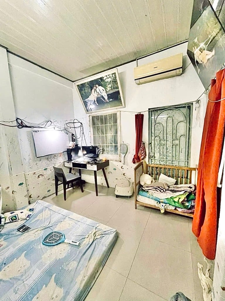 LÔ GÓC - 4 TẦNG ĐÚC - ĐIỆN BIÊN PHỦ-P.3-Q.3- DT: 3.2/4.6*11.7M- 6 TỶ 9