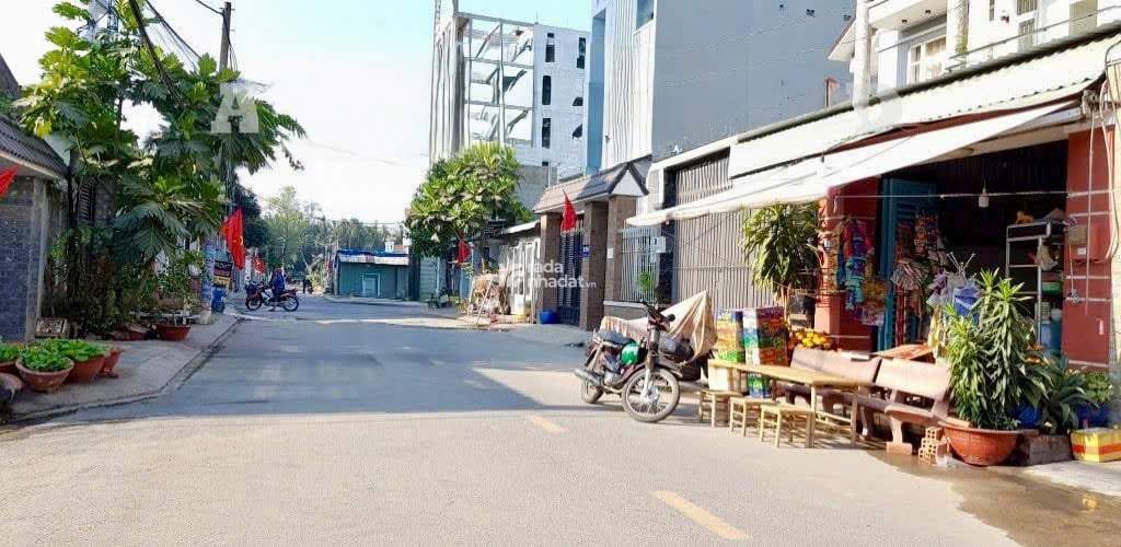 Bán Nhà 1 Trệt 2 Lầu Mặt Tiền Đường số Lx Xuân Oai Trung Tâm Tăng Nhơn Phú A, Giá Chỉ 8,5 Tỷ 