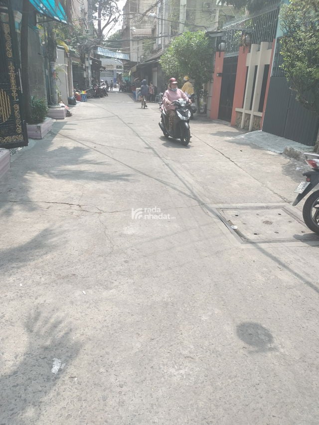 HÀNG HIẾM 3 TẦNG- HẺM Ô TÔ -  NGUYỄN TRI PHƯƠNG, P5, QUẬN 10