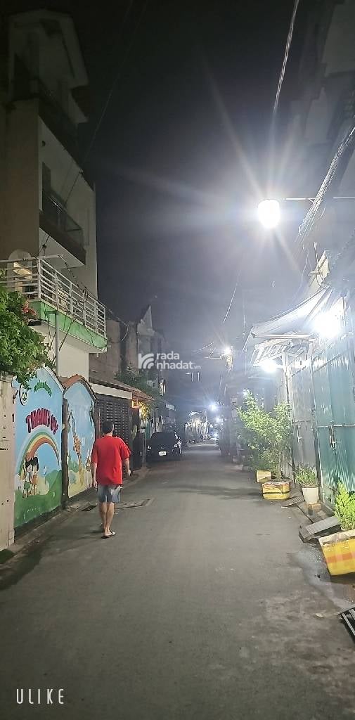 HẺM XE HƠI - 1 CĂN RA MT - 30M2 X 2TẦNG - VUÔNG - H.CÔNG - CHO THUÊ BÈO 10TR/TH - TÂN BÌNH