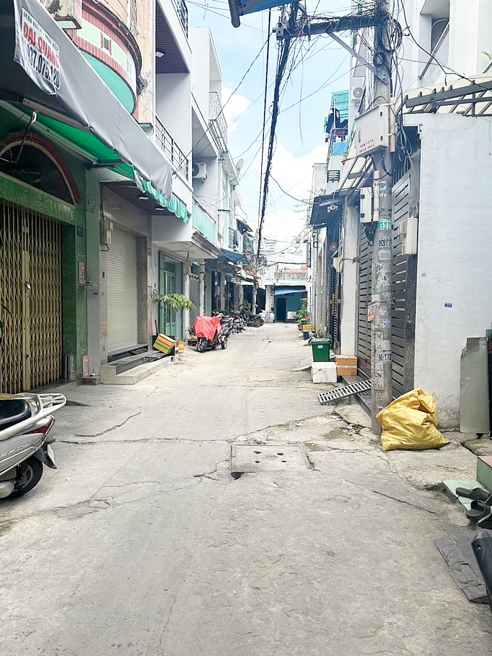 BÁN NHÀ HẺM Ô TÔ DTSD 50M2 GẦN CHỢ TÂN HƯƠNG CHỈ 3.3 TỶ KẾ NGUYỄN SƠN TÂN PHÚ