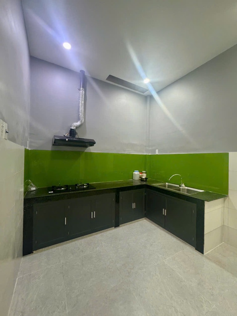  NHÀ MỚI 2 TẦNG ĐẸP - 50.9 M2 , GẦN EON TÂN PHÚ - VỊ TRÍ THOÁNG ĐẸP  