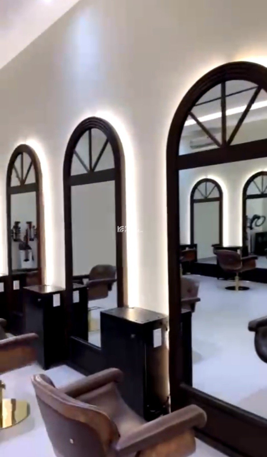  BÁN NHÀ MẶT TIỀN KINH DOANH, KHU VỰC SẦM UẤT NHẤT LINH XUÂN, THỦ ĐỨC. 