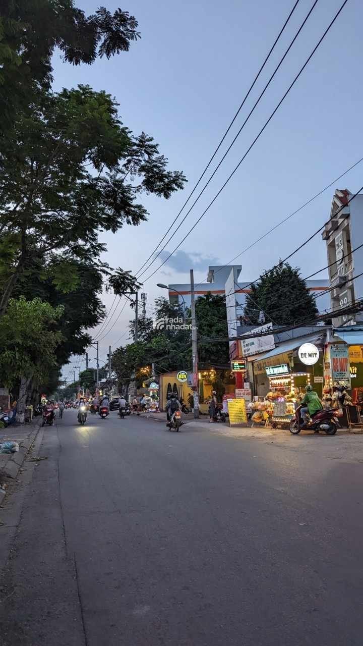  BÁN NHÀ MẶT TIỀN KINH DOANH, KHU VỰC SẦM UẤT NHẤT LINH XUÂN, THỦ ĐỨC. 