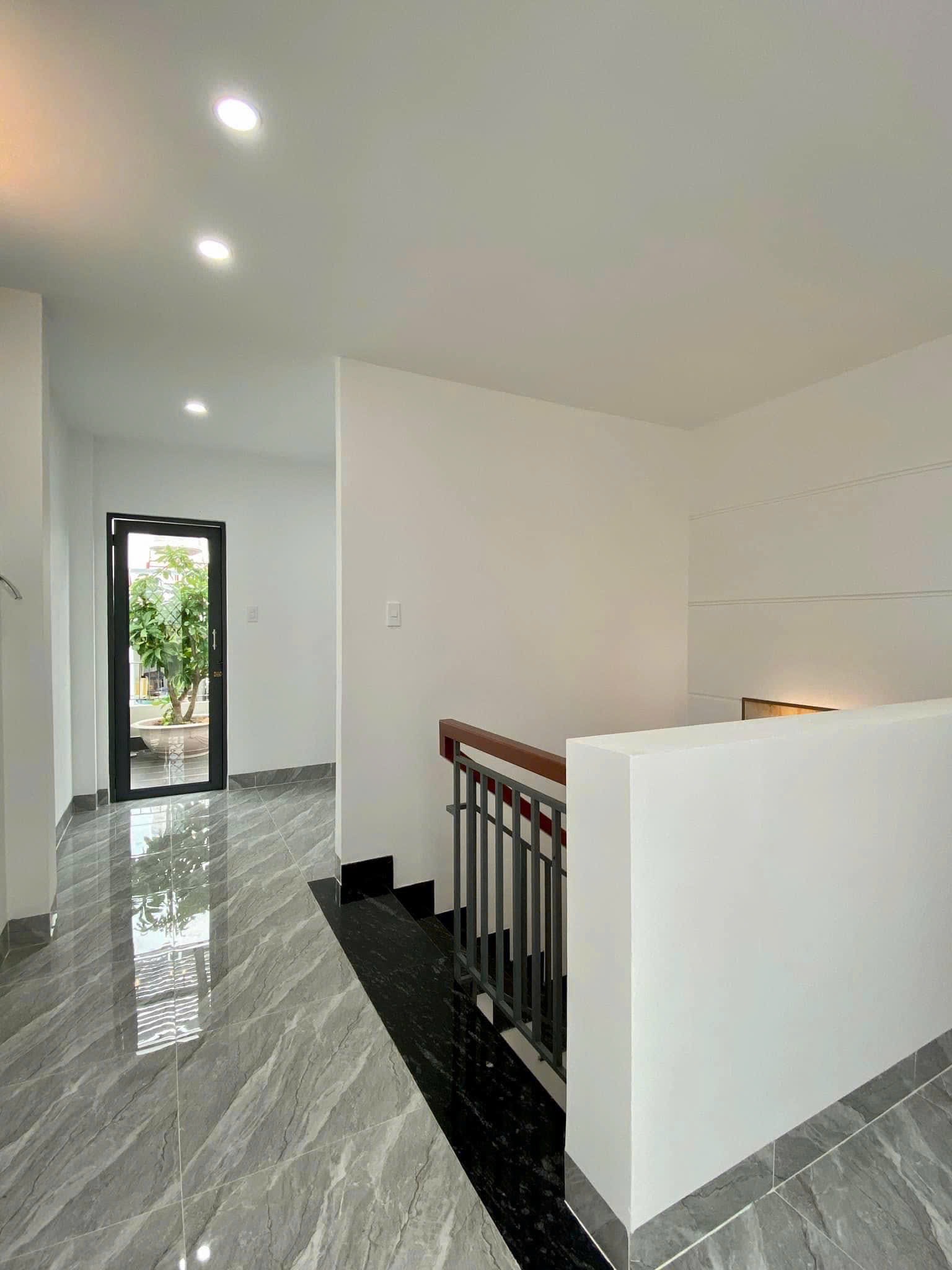 Nhà phong thuỷ tốt Nguyễn Văn Lượng P17 Q. Gò Vấp DT 44.8m2 giá 3tỷ850, đang cho thuê 12tr/tháng