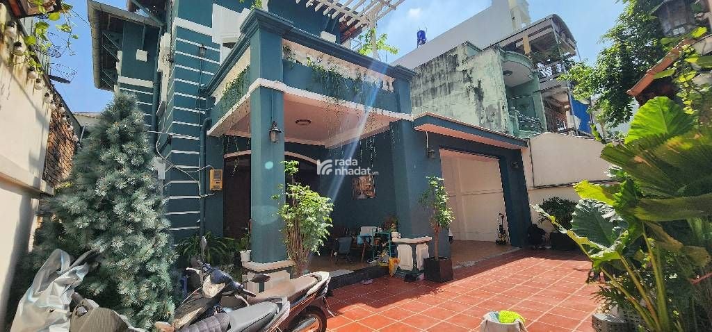 BIỆT THỰ VÍP KHU VÍP CỘNG HÒA - SÂN BAY TÂN SƠN NHẤT - GIÁ CHỈ 200TR/M - MUA Ở HOẶC ĐẬP XÂY VP CÔNG