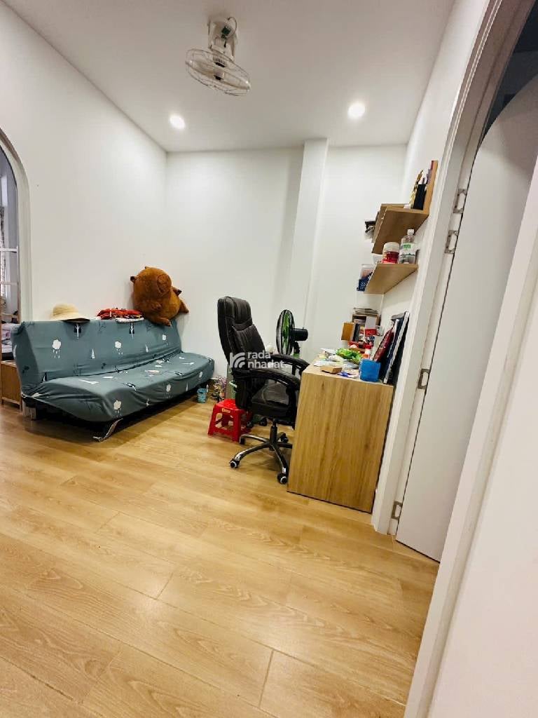 GẦN MẶT TIỀN LÃNH BINH THĂNG, ĐƯỜNG 3/2 - Q.11- XE HƠI VÀO NHÀ - 5,5M X 12M - 3 TẦNG MỚI ĐẸP