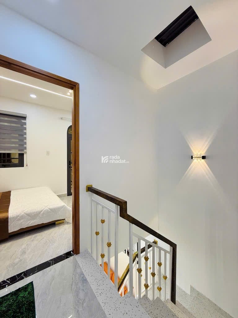 CHỦ GIẢM MẠNH SIÊU ĐẸP GIÁ RẺ - PHƯỜNG 15 - TÂN BÌNH - PHẠM VĂN BẠCH - 1 TẦNG - CHỈ 3 TỶ 790
