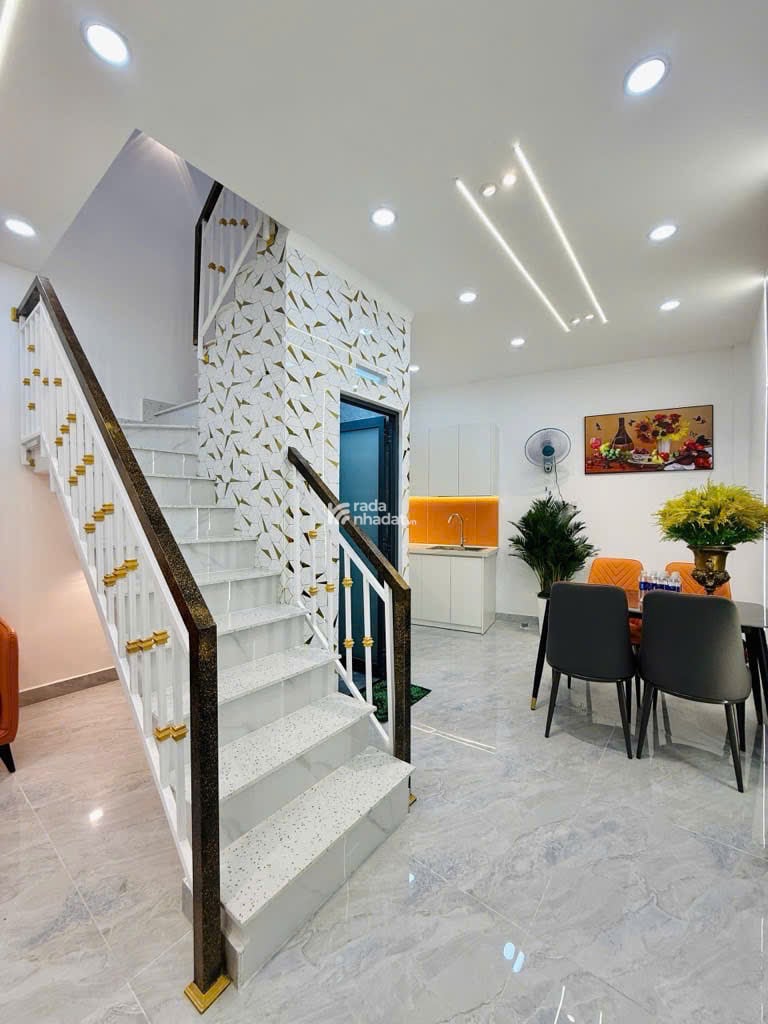 CHỦ GIẢM MẠNH SIÊU ĐẸP GIÁ RẺ - PHƯỜNG 15 - TÂN BÌNH - PHẠM VĂN BẠCH - 1 TẦNG - CHỈ 3 TỶ 790