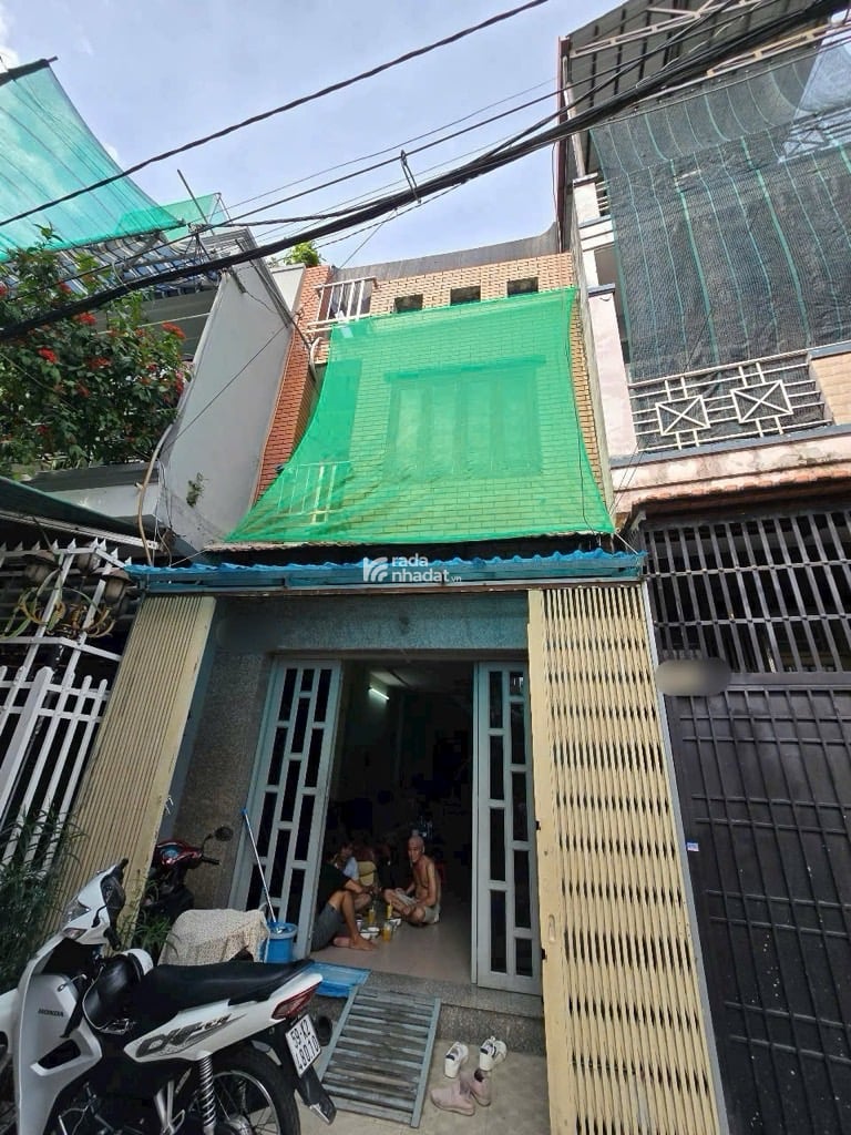 XE HƠI ĐỖ CỬA - NHÀ 3 TẦNG KIÊN CỐ - DT: 3.8*9M (34M2) - CƯ XÁ PHÚ LÂM A - QUẬN 6 - 4 TỶ 670