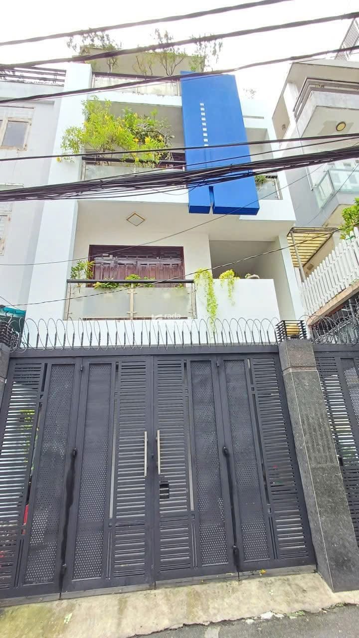 Bán nhà, đường Hai Bà Trưng, phường Đakao, Q1, 48m2,đang có hợp đồng thuê 20tr/th SHR chính chủ