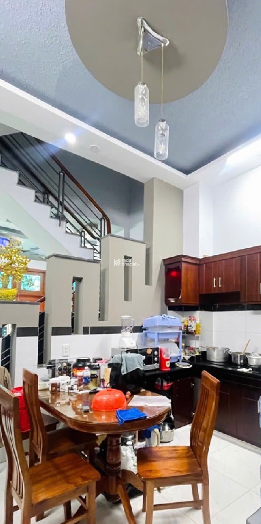 Chính Chủ Bán Gấp Nhà 4 Tầng Xe Hơi Vào Tới Cửa  Ngay Phường Tân Thới Hiệp Quận 12