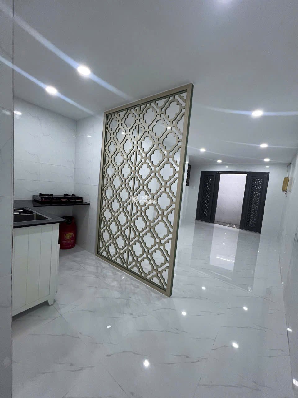  BÁN NHÀ ĐƯỜNG BÀ HẠT - P.9- Q.10 - 46M2 (3,3m x 14 ) 3 TẦNG - GIÁ 5,3TỶ 