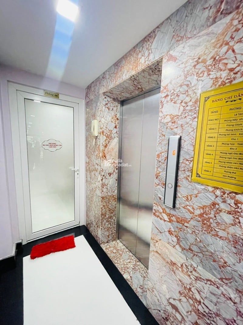 Bán nhà hẻm 6M Tô Hiến Thành-cạnh KingdomĐH Bách Khoa-ngang 4.2m-12PN-thang máy-nội thất xịn