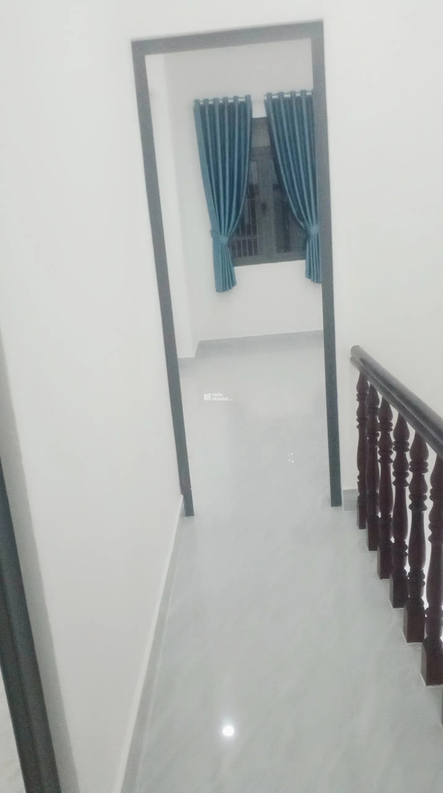 NHÀ MỚI ĐẸP Ở NGAY ,HXH, NGANG 4M, KHU VIP CHỢ PHẠM VĂN BẠCH TÂN BÌNH, GIÁ 4.75 T