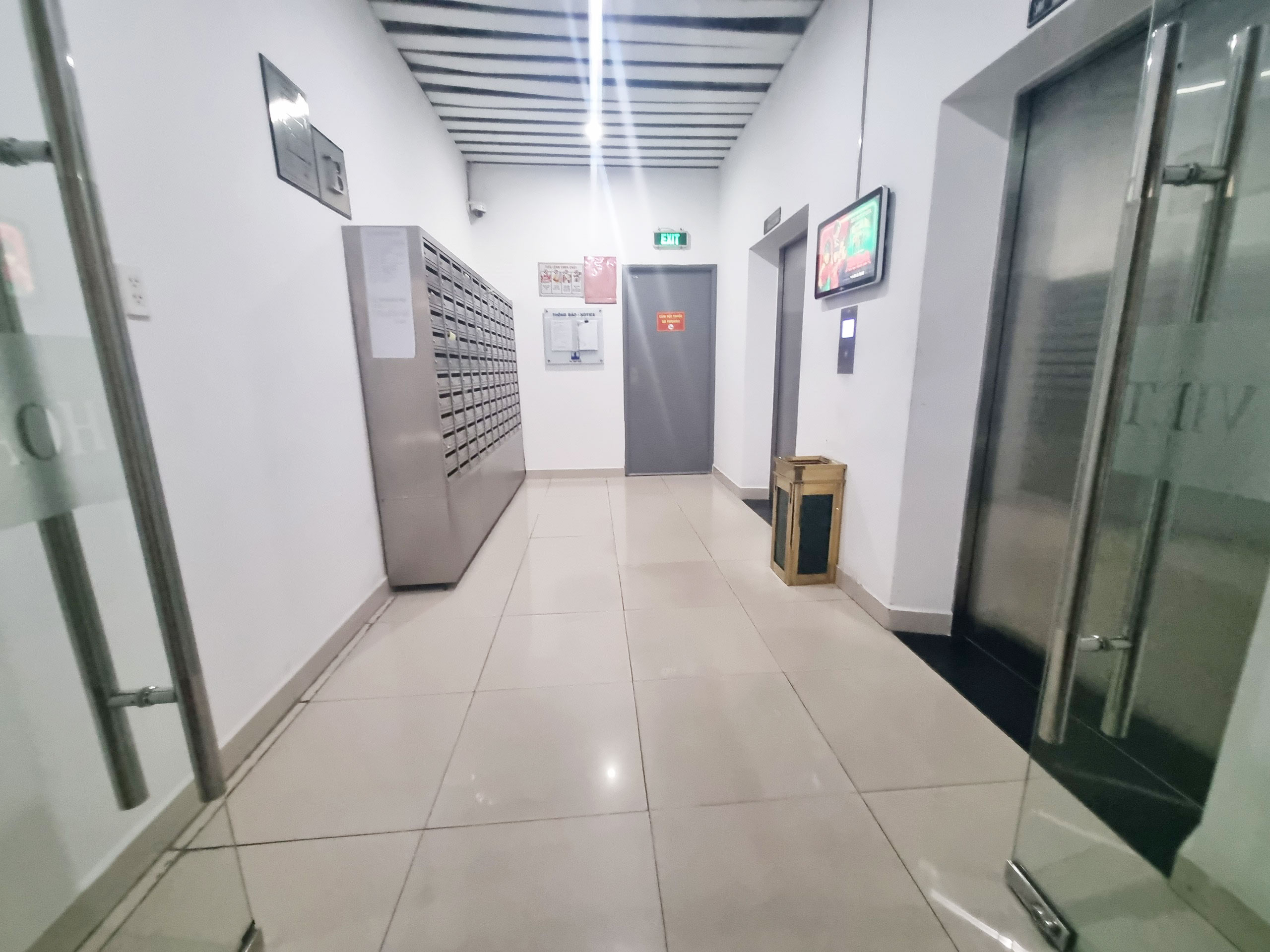 BÁN CĂN GÓC HOÀNG QUỐC VIỆT, QUẬN 7 - SỔ HỒNG RIÊNG, GIÁP PHÚ MỸ HƯNG