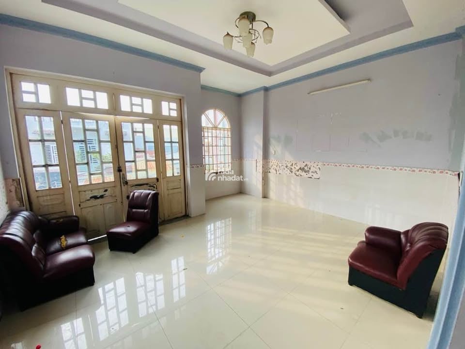 NHÀ HẺM XE TẢI, đường Minh Phụng (6 x 11m), 2 tầng - trường học Hàn Hải Nguyên