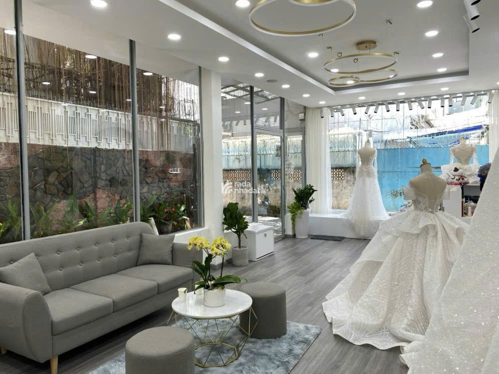 Bán nhà HXH đường Sư Vạn Hạnh Quận 10 diện tích 135.2m2 giá chỉ 42 tỷ