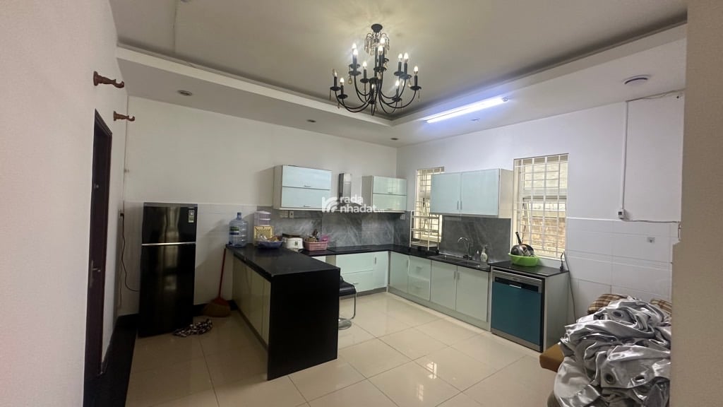 SIÊU PHẨM BIỆT THỰ 2 MẶT HẺM XE HƠI - DT KHỦNG 15X17 - Ở HOẶC KINH DOANH TỐT - GIÁ TỐT