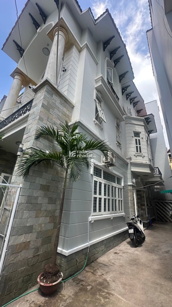 SIÊU PHẨM BIỆT THỰ 2 MẶT HẺM XE HƠI - DT KHỦNG 15X17 - Ở HOẶC KINH DOANH TỐT - GIÁ TỐT