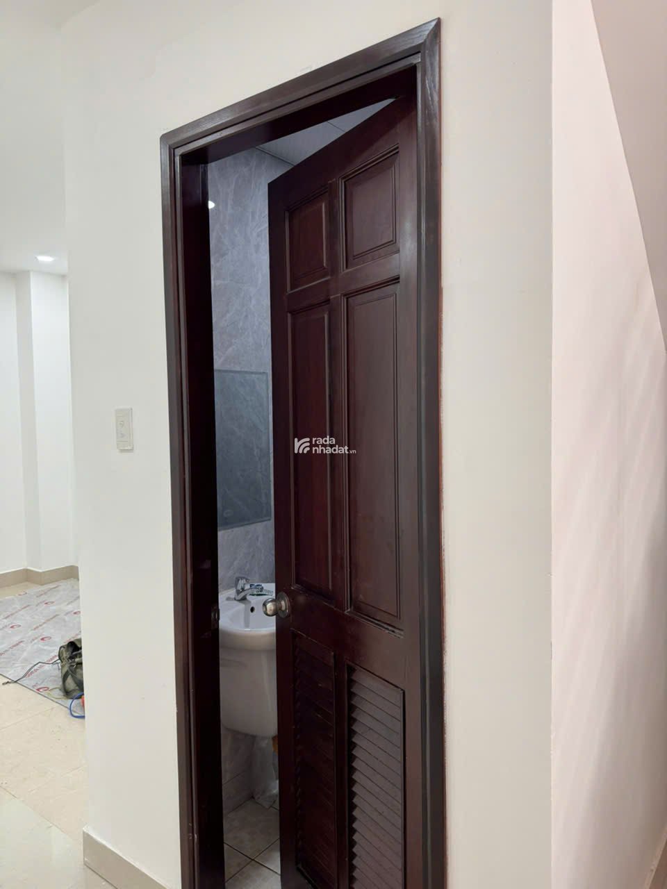 BÁN NHÀ 4 TẦNG HẺM 6M LÊ THÚC HỌAH, QUẬN TÂN PHÚ, DT 4 X 15M, 5PN 5WC, GIÁ BÁN 7.5 TY TL