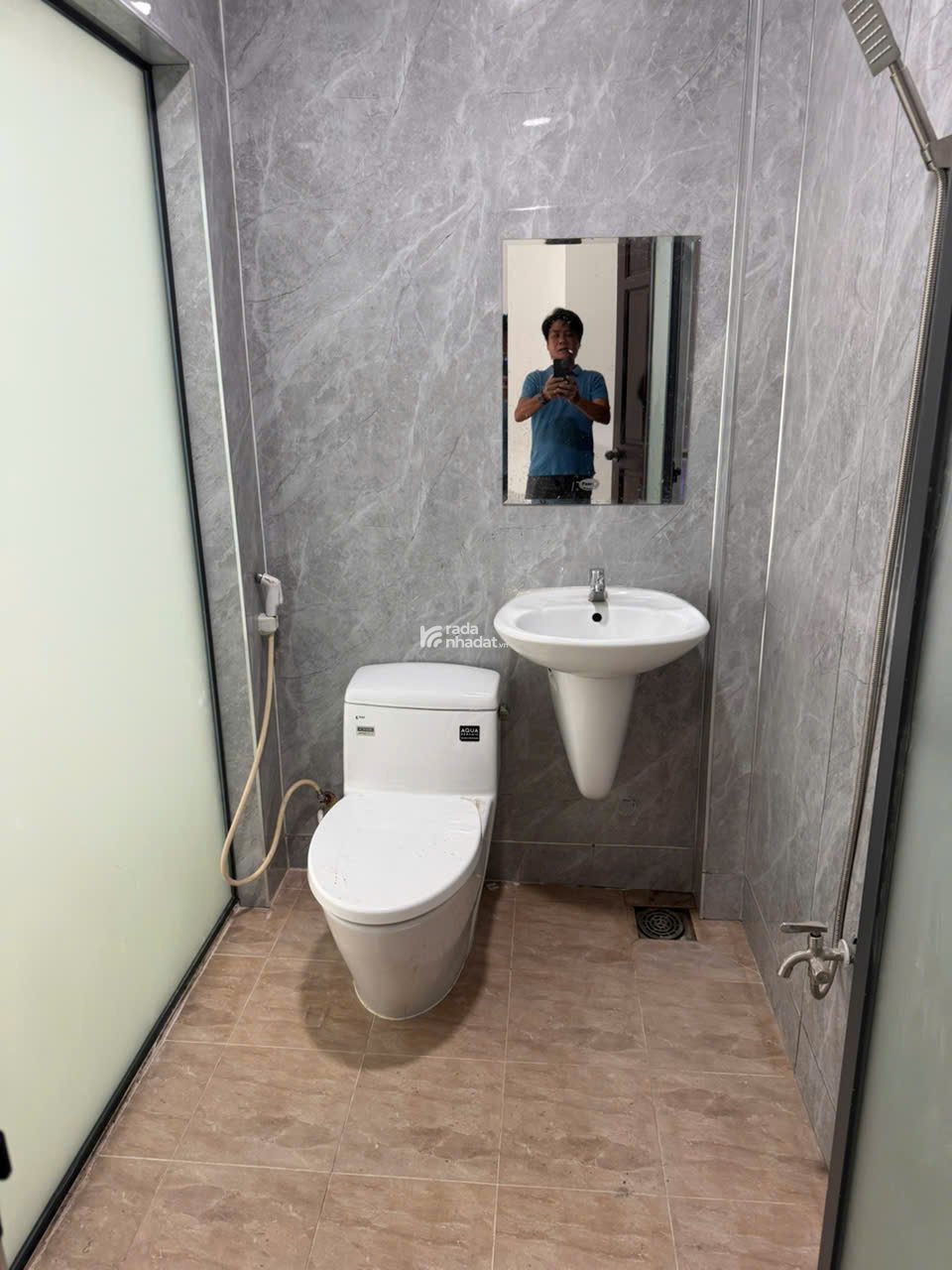 BÁN NHÀ 4 TẦNG HẺM 6M LÊ THÚC HỌAH, QUẬN TÂN PHÚ, DT 4 X 15M, 5PN 5WC, GIÁ BÁN 7.5 TY TL