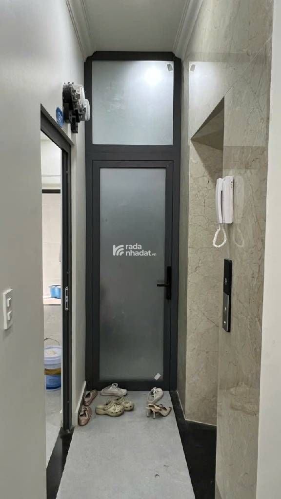 CHDV MỚI ĐẸP - 4 TẦNG - 78M2 - 8PN TÂN BÌNH GIÁP Q11 - CÓ THANG MÁY -  DÒNG TIỀN ỔN ĐỊNH 50tr/thang