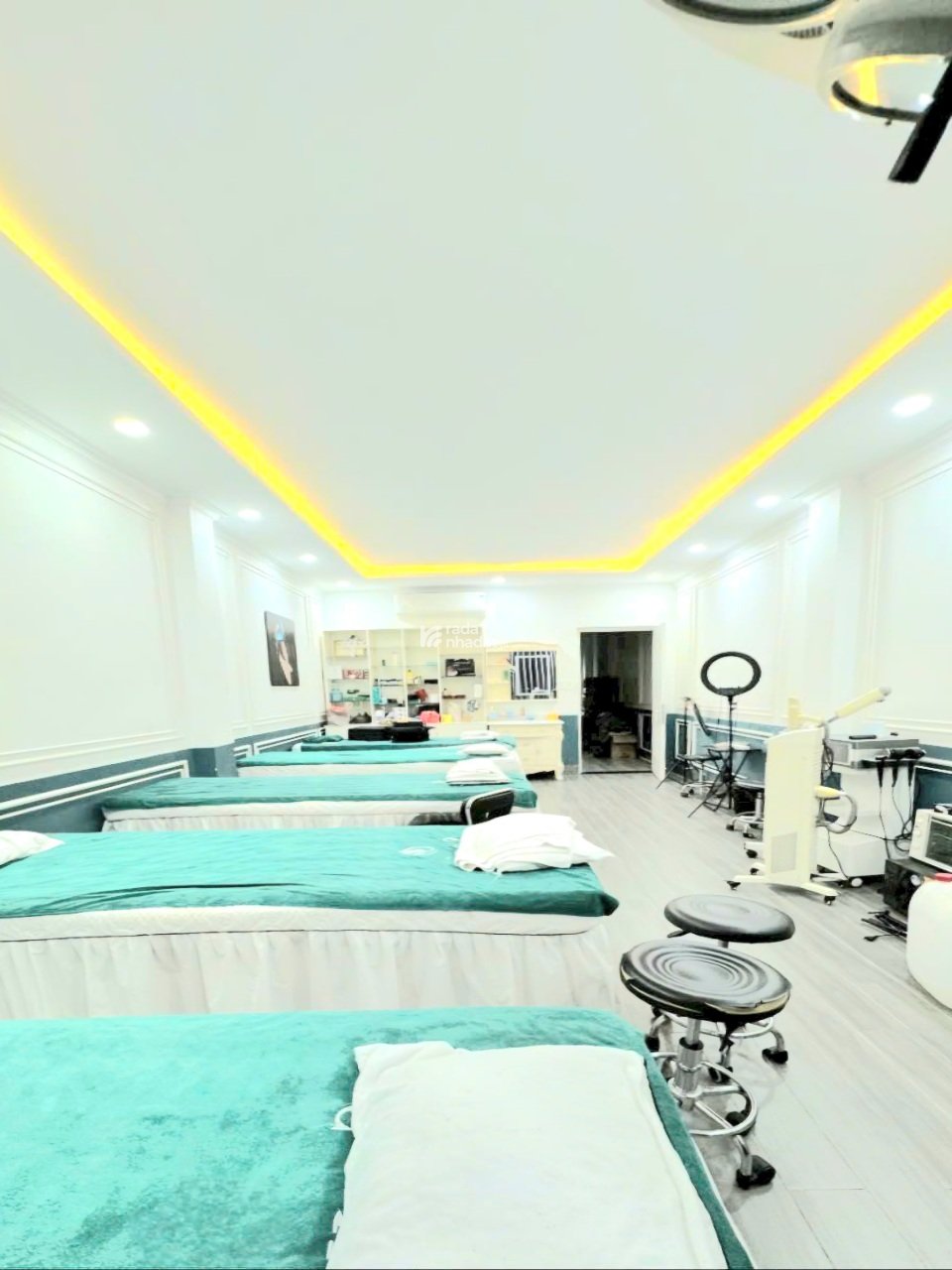 BÁN NHÀ ĐẸP 5 TẦNG THANG MÁY - 4x 25M - HXT NGAY MẶT TIỀN - DÁ 10T