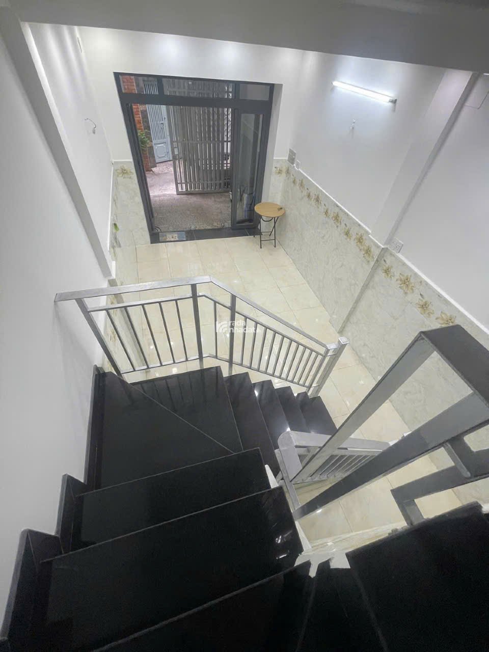 CHỦ GẤP BÁN NHÀ TRUNG TÂM QUẬN 10 CHỈ VIỆC XÁCH VALI VỀ Ở!