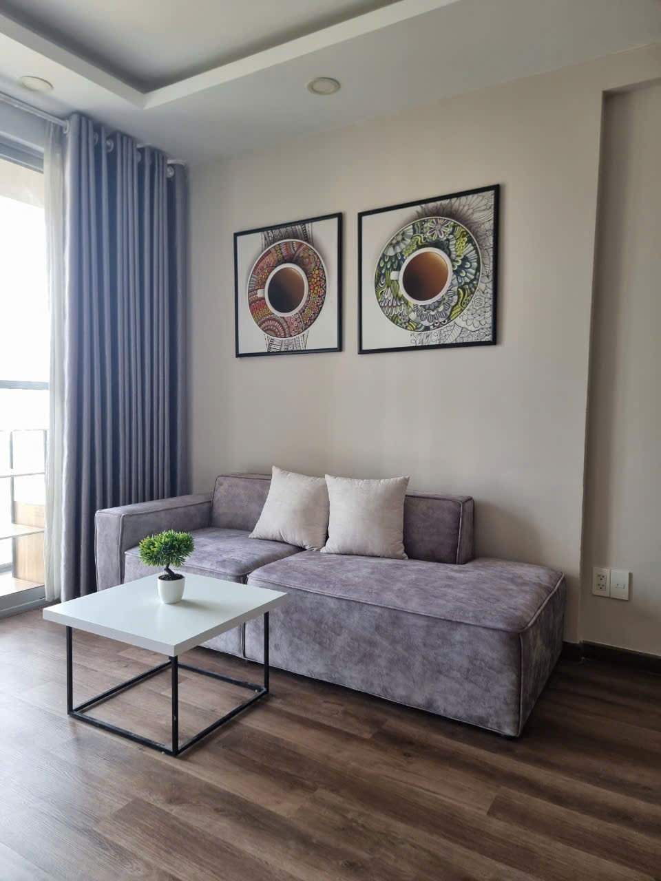 Cho thuê căn hộ Scenic valley, Phú Mỹ Hưng, Q7, 2PN nhà đẹp , giá chỉ 18 triệu