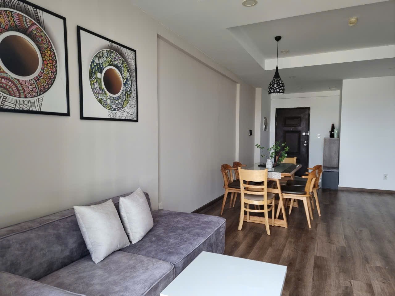 Cho thuê căn hộ Scenic valley, Phú Mỹ Hưng, Q7, 2PN nhà đẹp , giá chỉ 18 triệu