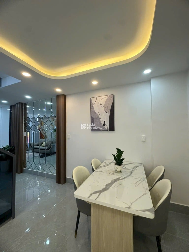 BÁN NHÀ 3 TẦNG BÀ HOM - GẦN CHỢ PHÚ LÂM 