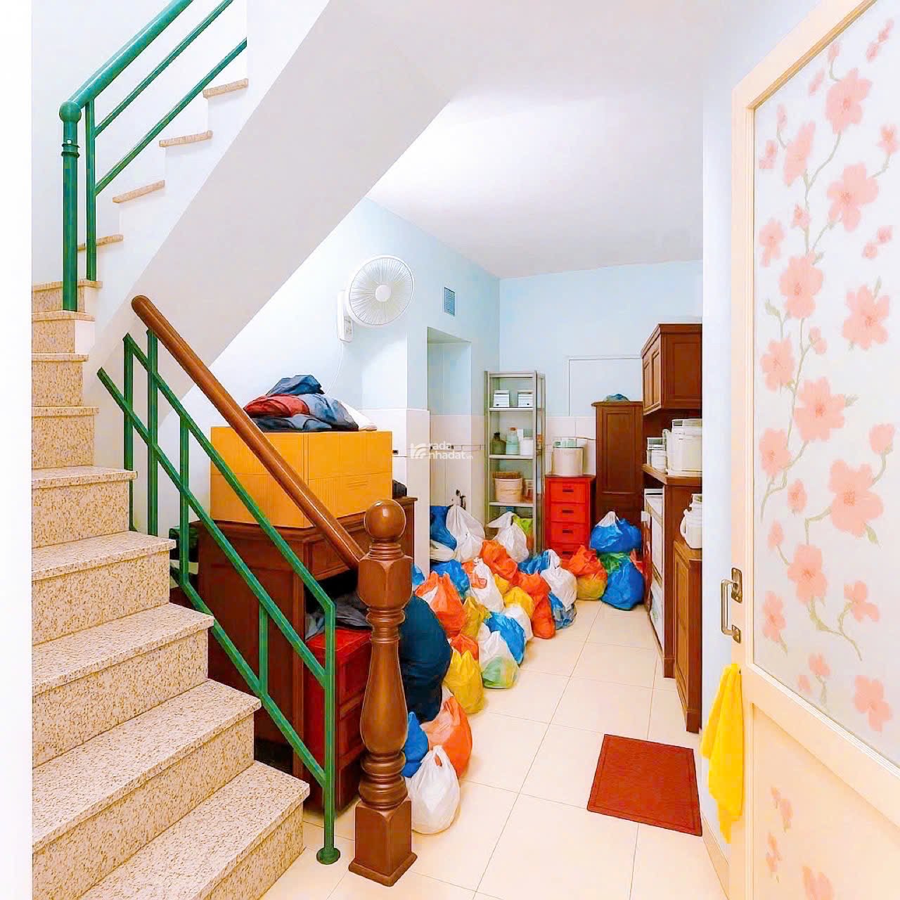 Bán nhà hẻm xe hơi Cách Mạng Tháng Tám, QUẬN 10, Sổ vuông vức 4 x 14 m, Giá 13,2 tỷ