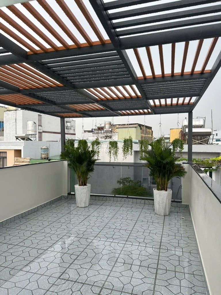 BÁN NHÀ 3 TẦNG BÀ HOM - GẦN CHỢ PHÚ LÂM 