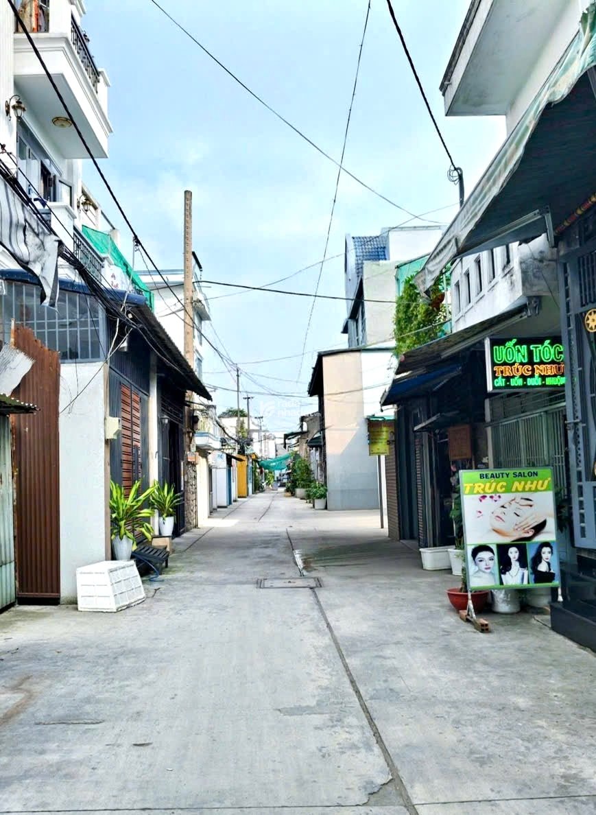 NHÀ HẺM XE HƠI CHIẾN LƯỢC - CĂN GÓC THÔNG THOÁNG - CHỈ 2 TỶ 6 THÔI