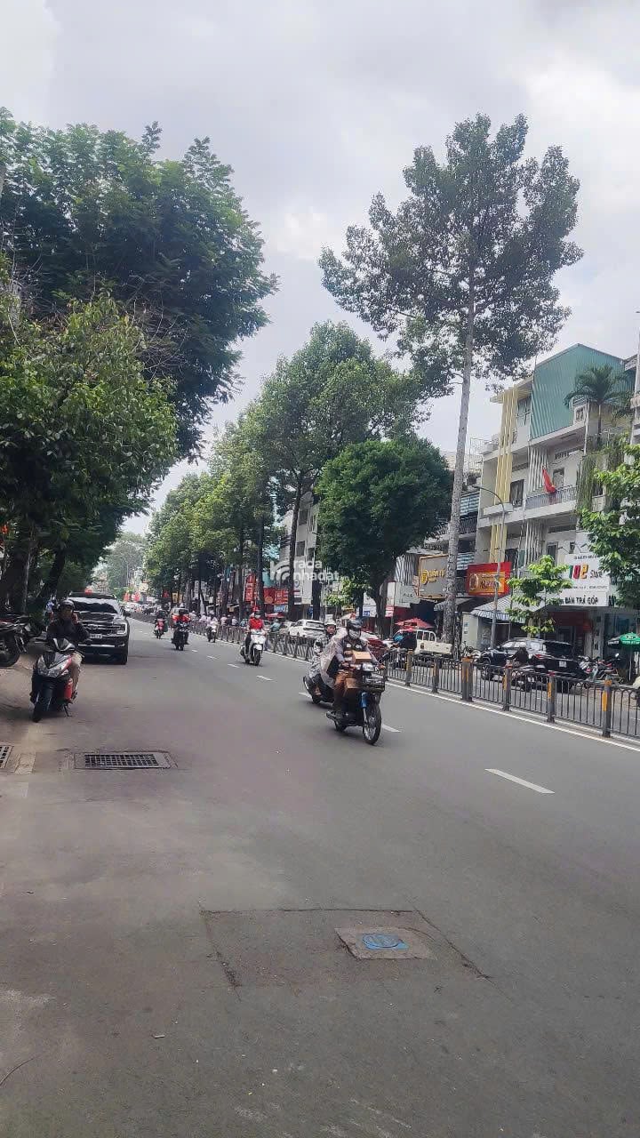 Siêu Phẩm Mặt Tiền Kinh Doanh DT(4x12m) 4 tầng chỉ 20.5Tỷ Nguyễn Văn Cừ Q5 