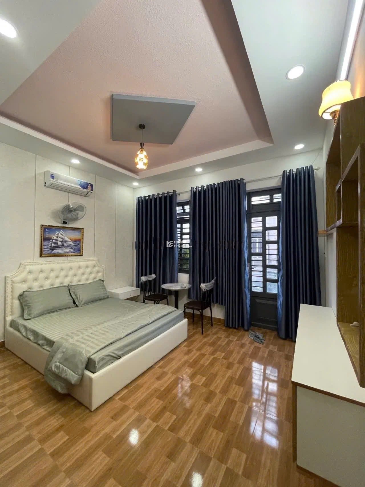 Bán gấp nhà Đường 59 P14 Quận Gò Vấp,58m2, 2tỷ640tr, 3PN , đang cho thuê 11tr/tháng , sổ hồng riêng