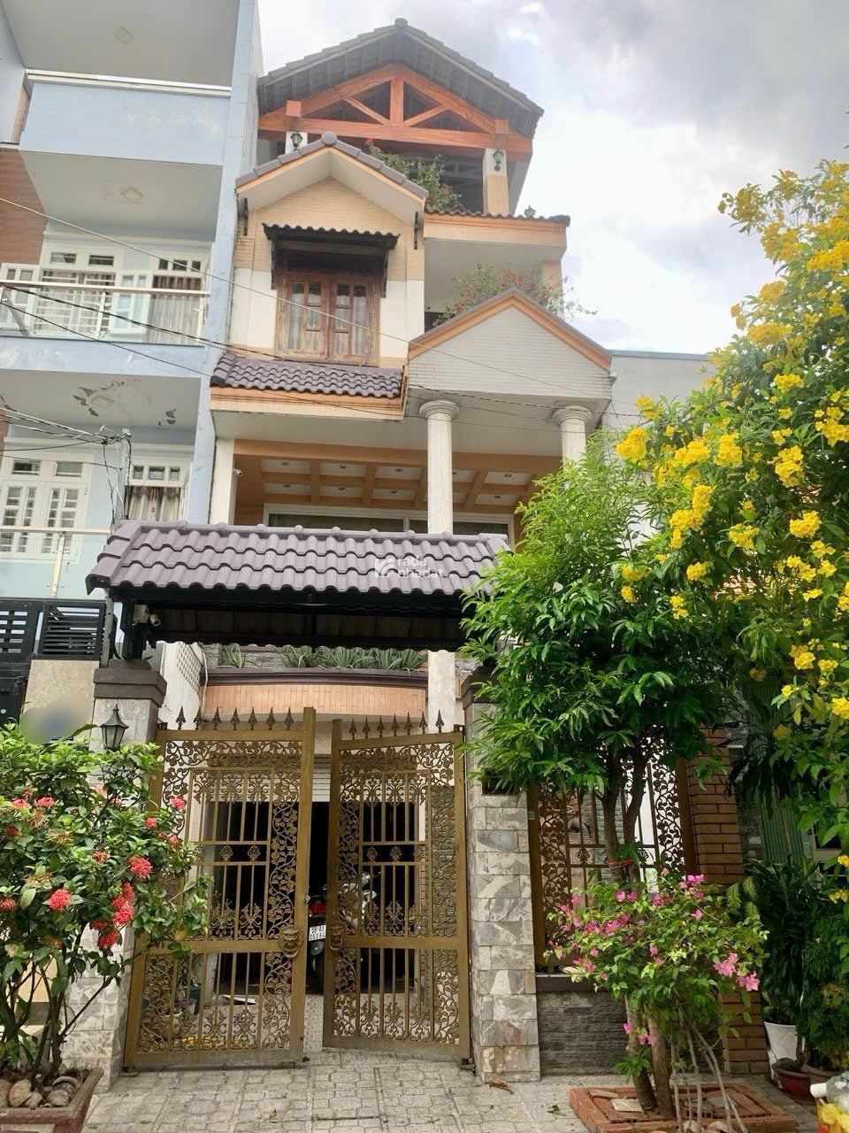 Bán Nhà đẹp Cực Hiếm Hoàng Ngọc Phách, P. Phú Thọ, Q. Tân Phú - DT(4.6x20m)-Chỉ 12 Tỷ TL