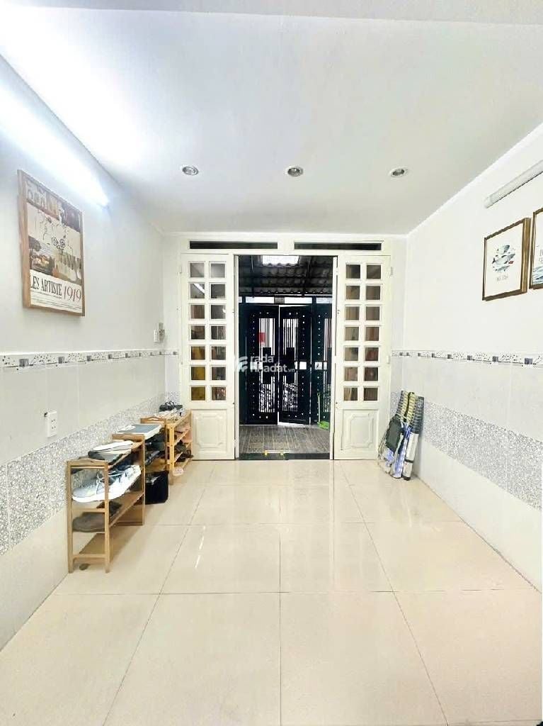 THÀNH THÁI - PHƯỜNG DIÊN HỒNG - HẺM 3M THÔNG - 3 TẦNG BTCT - 4PN - 3WC  GIÁ 6,x TỶ