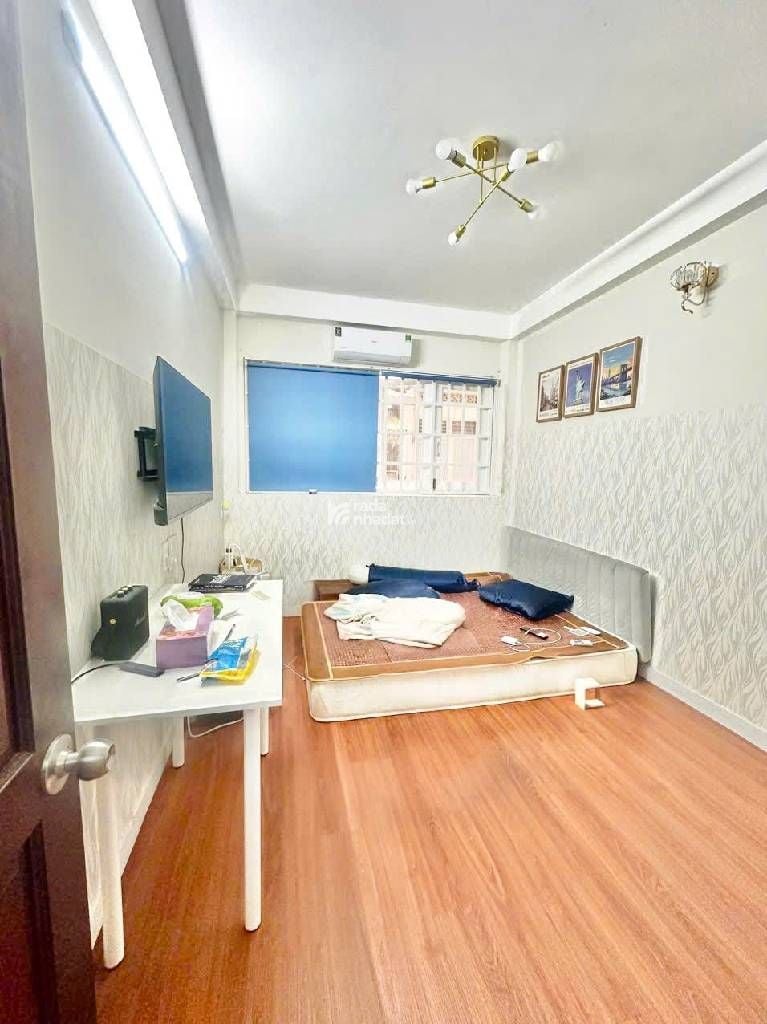 THÀNH THÁI - PHƯỜNG DIÊN HỒNG - HẺM 3M THÔNG - 3 TẦNG BTCT - 4PN - 3WC  GIÁ 6,x TỶ