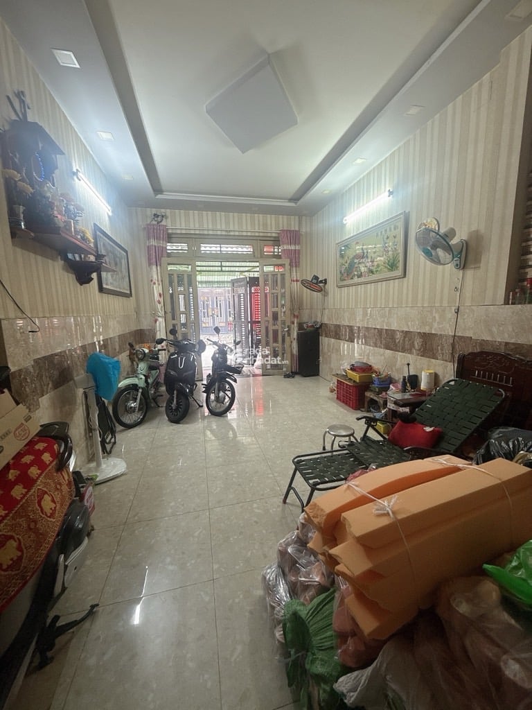 BÁN NHÀ HẺM XE HƠI HƯƠNG LỘ 2 BÌNH TÂN 60M2 3 TẦNG 6.4 TỶ