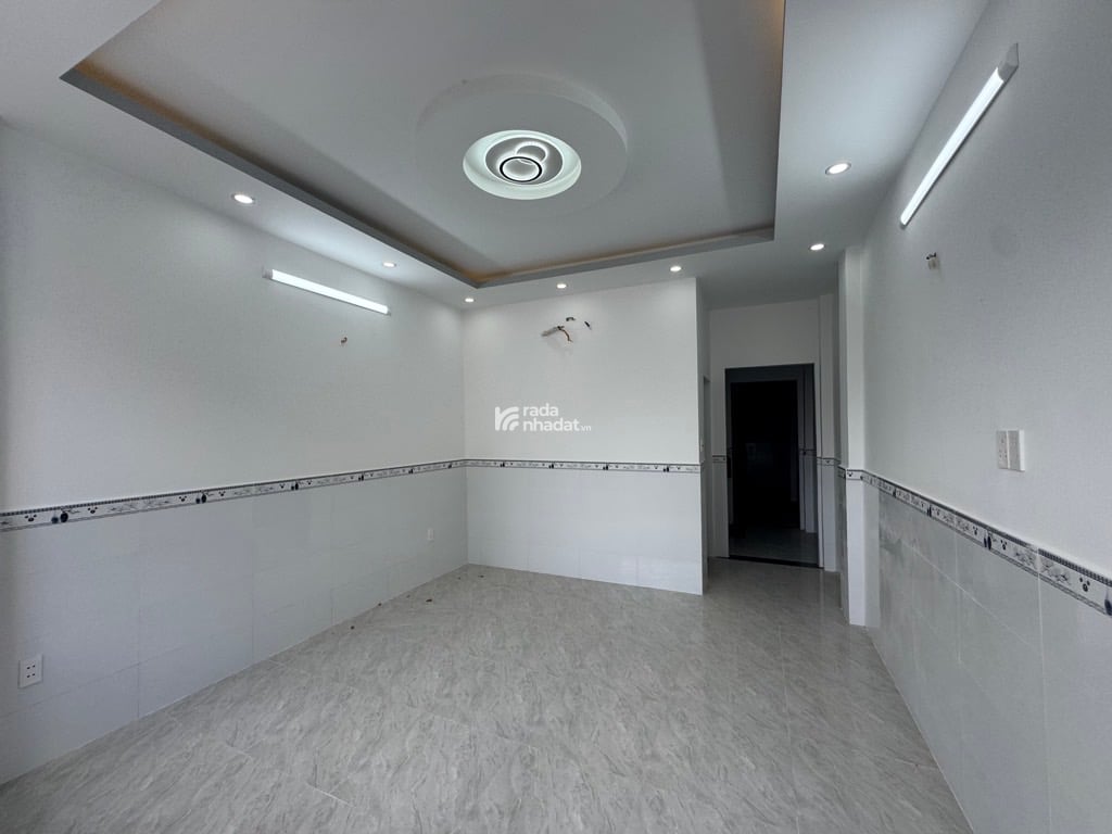 SÁT MT TRẦN THỦ ĐỘ, TÂN PHÚ, CHUẨN 60M2 HIẾM CÓ. GIẢM 450TR CHỈ CÒN 6.15T TL TỐT