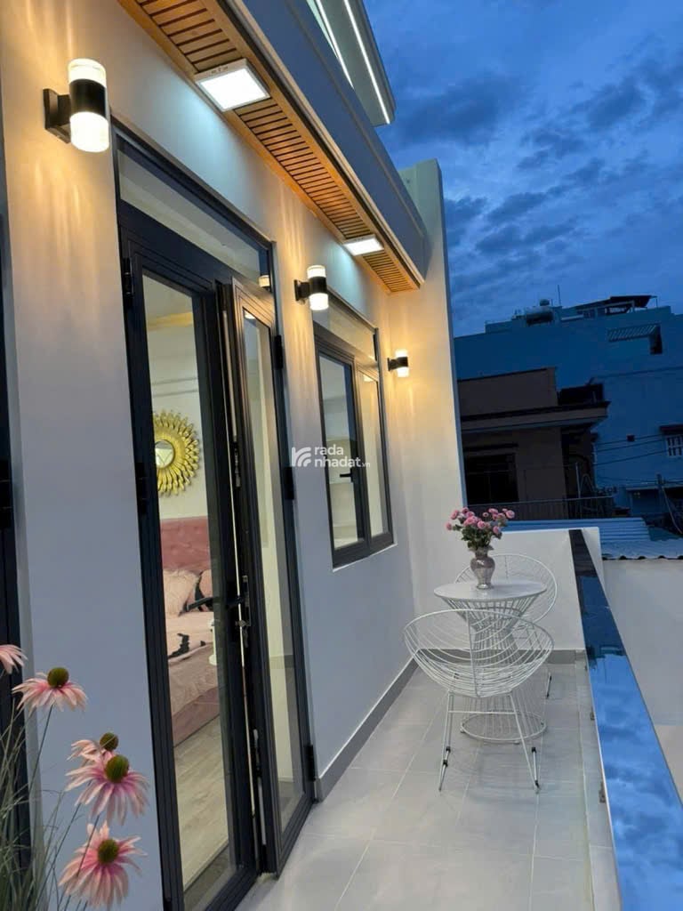 Biệt thự cạnh PMH - Nguyễn Lương Bằng Q7 -119 MV - ngang 8M - full nội thất - nhỉnh 8T TL