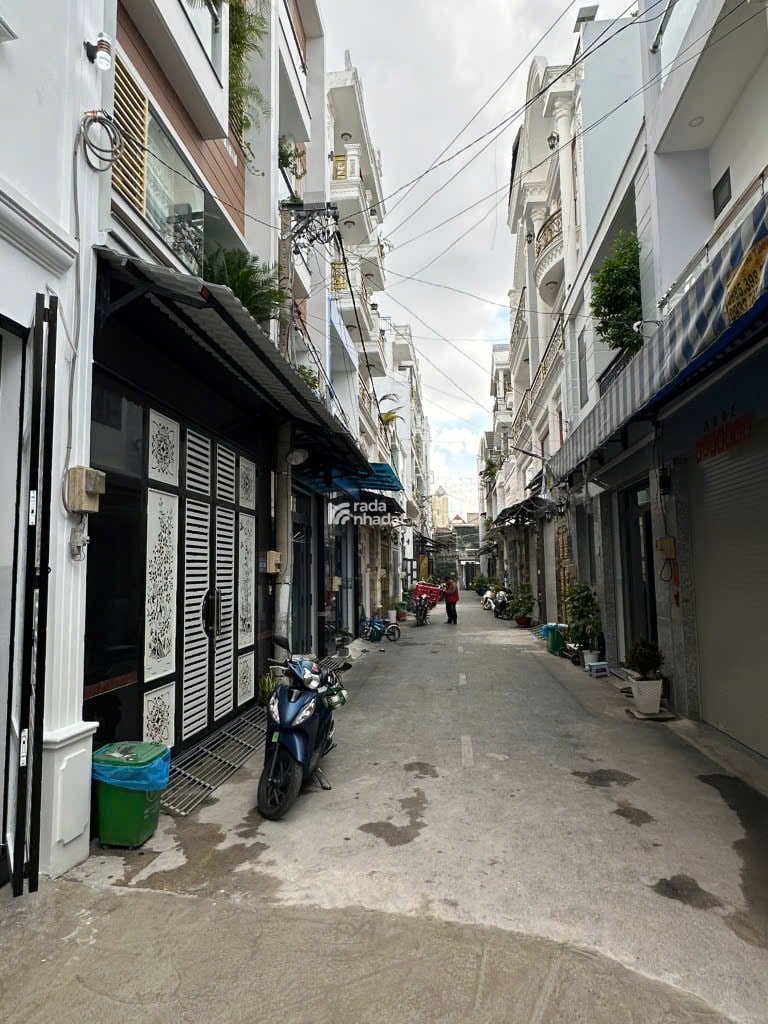 Bán Nhà Liên Khu 10-11 - 62m2 - 4 Tầng - Ngang 8m - An Ninh - Xe hơi đổ cửa - Chỉ 7.150 Tỷ