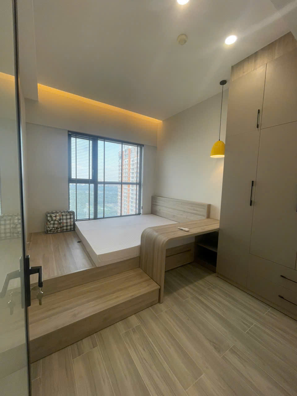 cho thuê căn hộ 2PN2WC - 22 triệu/tháng -Full NT Cao Cấp - Celesta Rise