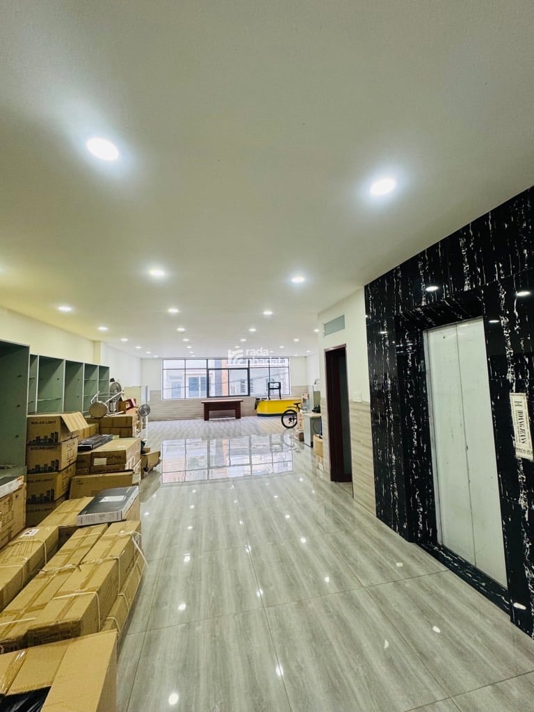 SIÊU PHẨM BIỆT THỰ –NGANG HIẾM 8x19 VUÔNG A4- NGAY CHỢ VẢI PHÚ THỌ HÒA, Q.TÂN PHÚ NHỈNH