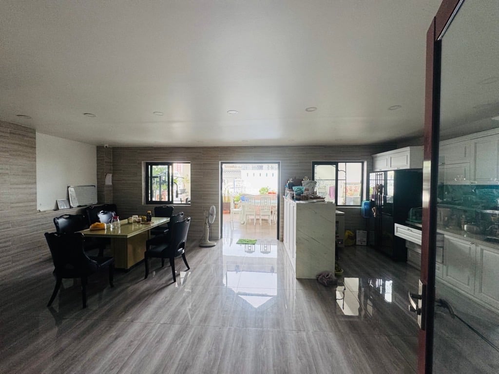 SIÊU PHẨM BIỆT THỰ –NGANG HIẾM 8x19 VUÔNG A4- NGAY CHỢ VẢI PHÚ THỌ HÒA, Q.TÂN PHÚ NHỈNH