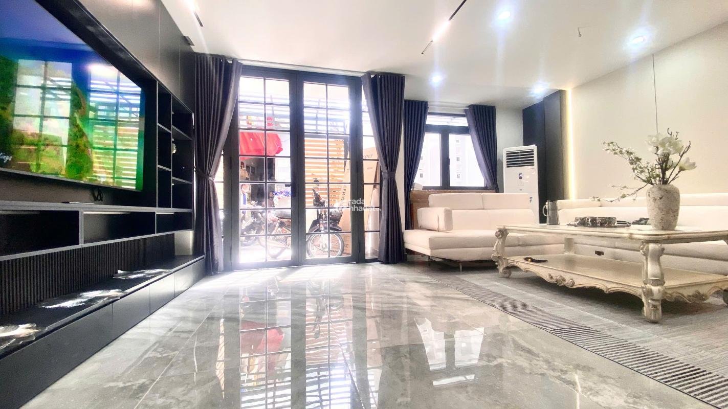 HẺM XE HƠI  TRUNG TÂM TÂN BÌNH 3 TẦNG 57M2 