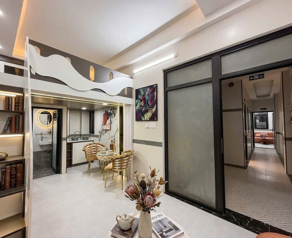 CHDV Quận Phú Nhuận , Duy Tân , 90 m2 , Doanh thu 1.2 tỷ , 18.5 tỷ